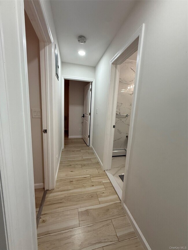 Foto del edificio - 168-47 93rd Ave