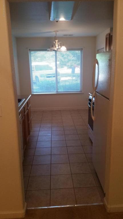 Building Photo - 792 Castle Valley Blvd