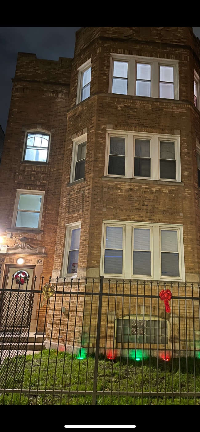 Building Photo - 7531 S Phillips Ave