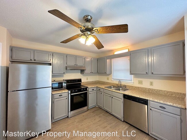 Building Photo - 3 br, 2 bath House - 1420 Milan St