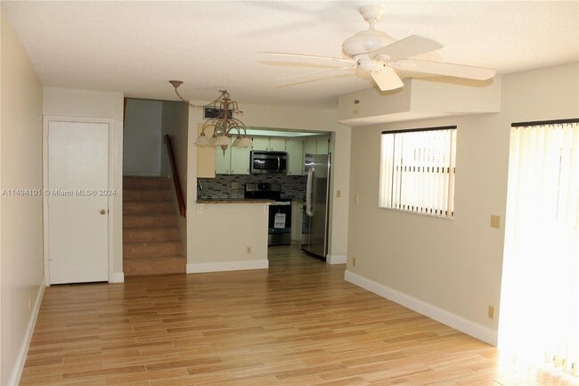 Building Photo - 3690 Village Dr
