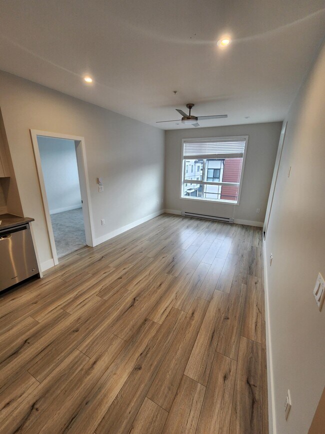 Photo du bâtiment - 1514-1514 McCallum Rd