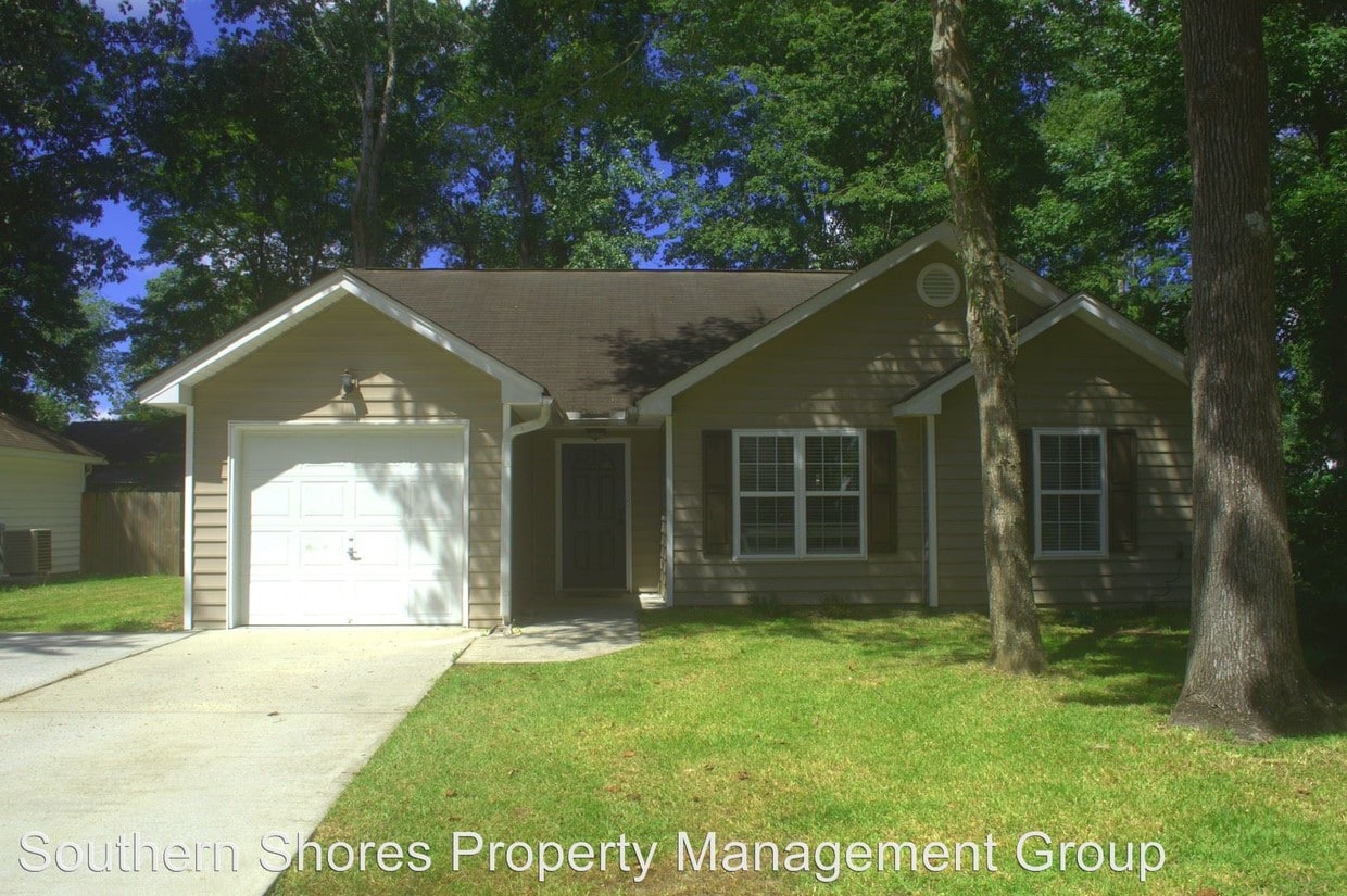 Primary Photo - 3 br, 2 bath House - 650 Ponderosa Dr.
