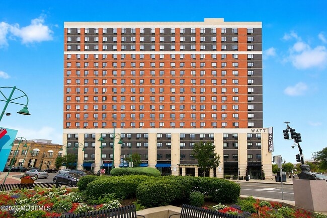 Building Photo - 1 Carriage City Plz