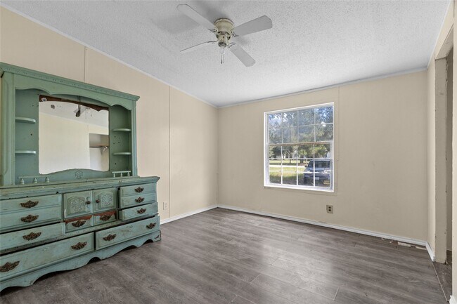 Foto del edificio - 177 County Rd 2803