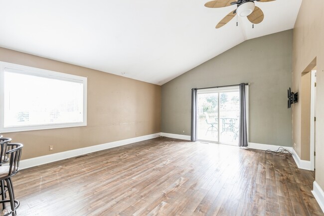 Building Photo - 5513 Winding Creek Dr