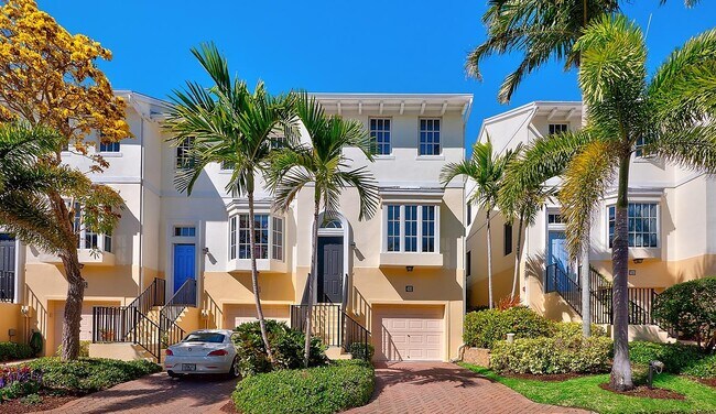 Building Photo - 411 Juno Dunes Way