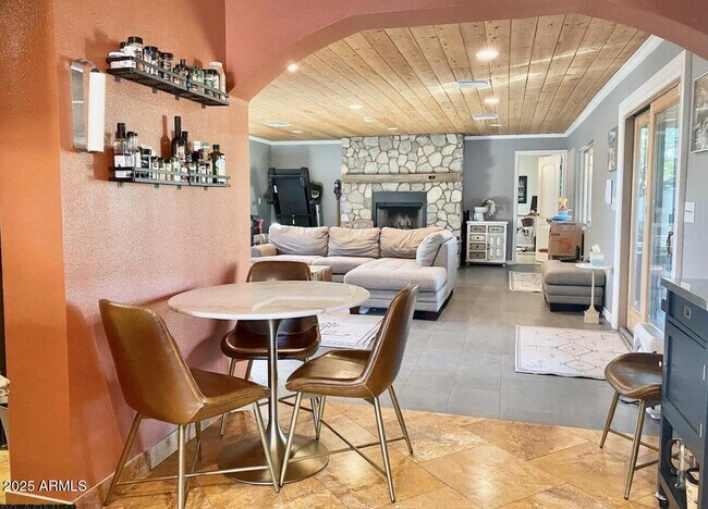 Foto del edificio - 7738 N 17th Dr