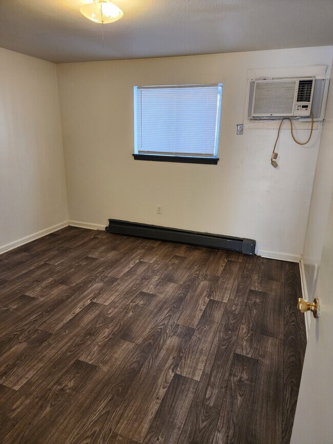 1820 Appleton Ln Unit Appleton Manor Apartments, Shively, KY 40216