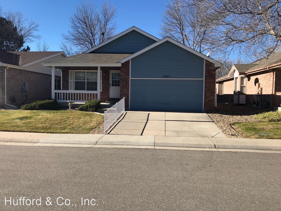 2 br, 2 bath House 6557 Pierson Street House Rental in Arvada, CO