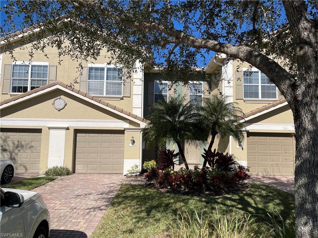 Primary Photo - 3231 Cottonwood Bend