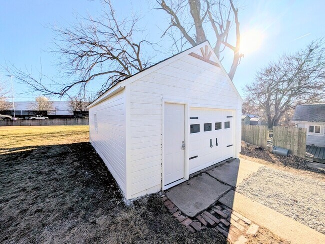 Foto del edificio - 906 S 1st St