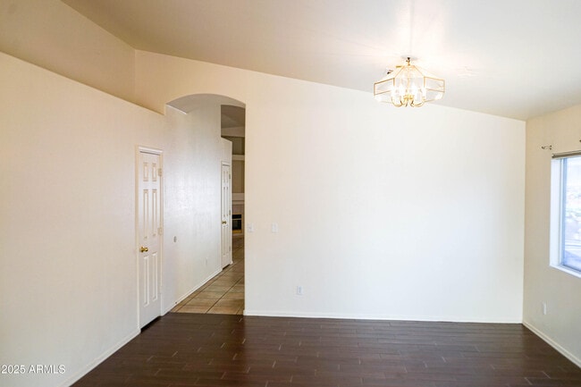 Building Photo - 898 E Monterey St