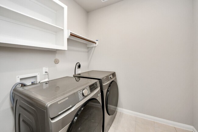 Foto del edificio - 1930 Waters Branch Dr