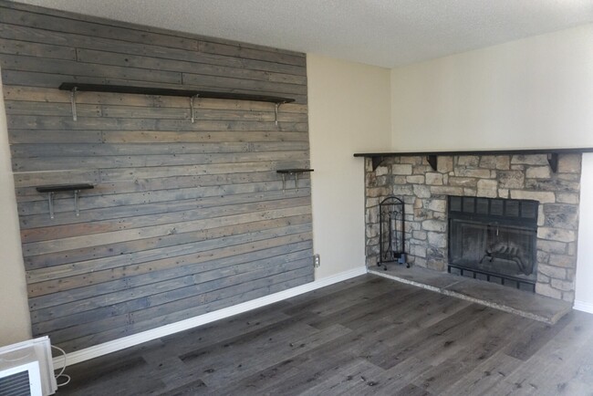 Living room - 2725 W 86th Ave