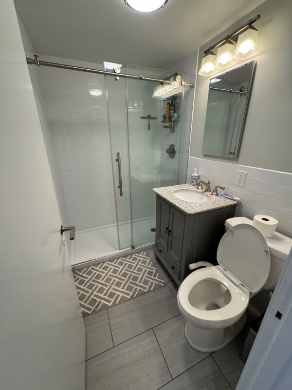 Foto del edificio - 1038 Quaker Bridge Rd E