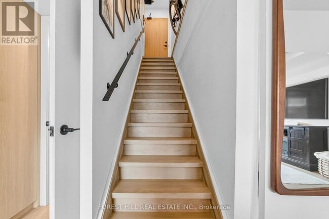 Photo du bâtiment - 45-345 Dovercourt Rd