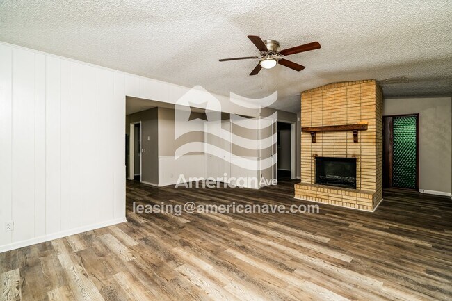 Foto del edificio - 7445 E 53rd Pl