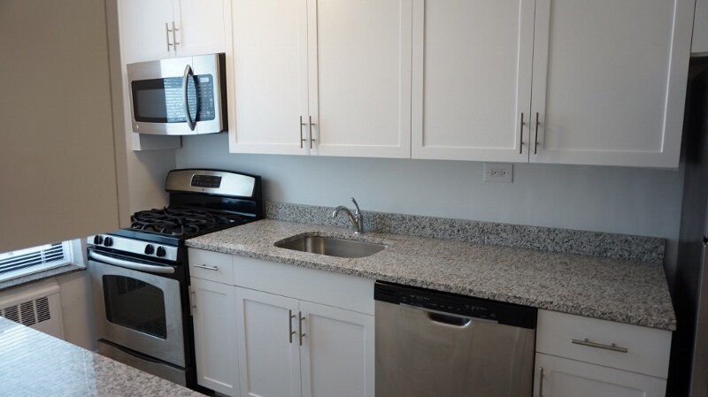 Foto principal - 44-65 Kissena Blvd