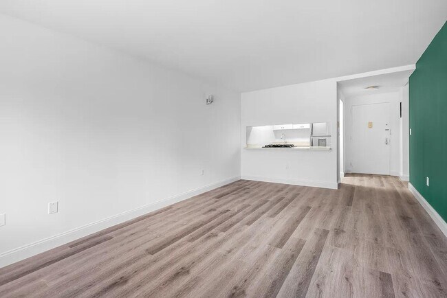 Foto del edificio - 280 Rector Pl