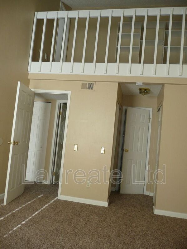 Building Photo - 3662 S Granby Way