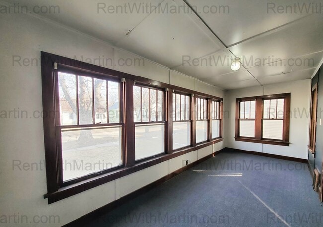 Foto del edificio - 229 Linden Ave