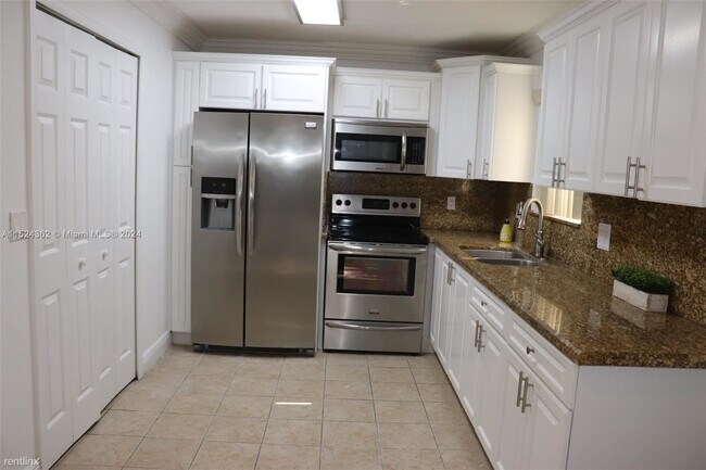 Building Photo - 3 br, 2 bath House - 1250 SE 31st Ct