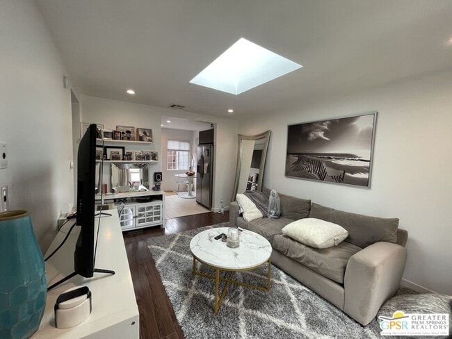 Building Photo - 2620 21st St