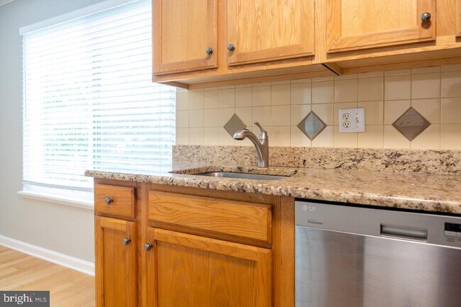 Foto del edificio - 1640 Westwind Way