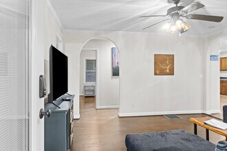 Building Photo - 68 P J S Inlt