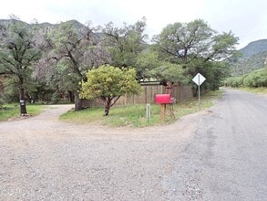 Building Photo - 100 E Ramsey Canyon Rd