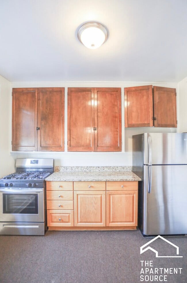 Foto del edificio - 5642 N Kimball Ave