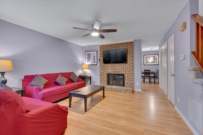 Foto del edificio - 4423 American Dr