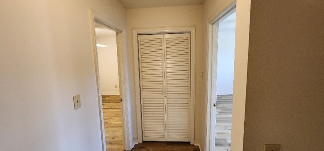 Foto del edificio - 461 Bramblewood Ln