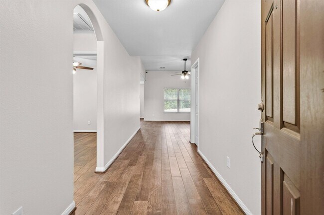 Foto del edificio - 30822 W Lost Creek Blvd