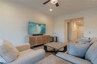 Building Photo - 6954 Avalon Cir