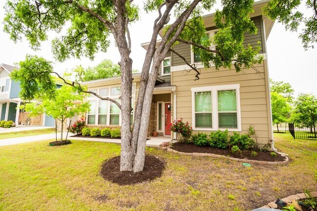 Building Photo - 10604 Wills Lp