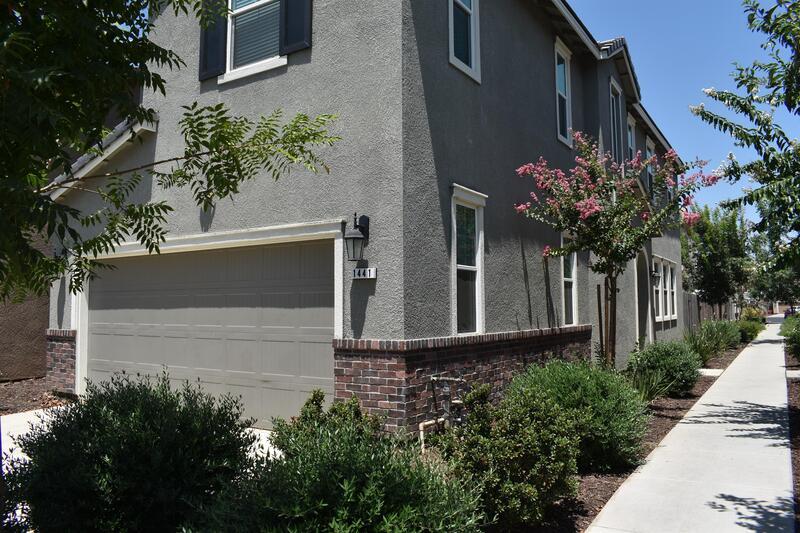 Primary Photo - 1441 Bianchi Ln