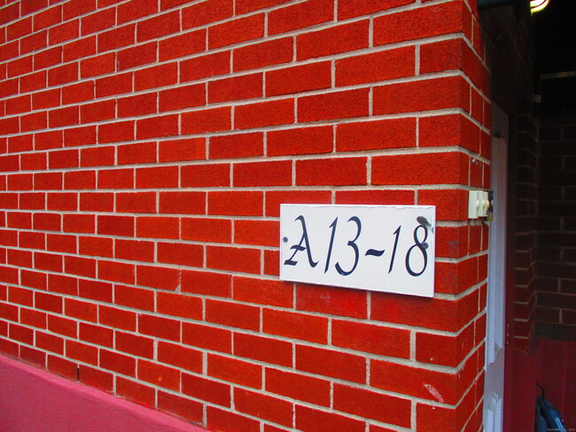 Foto del edificio - 18 Prospect St