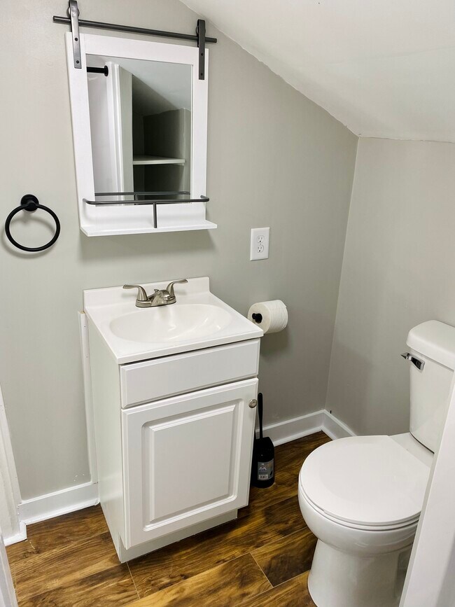 Bathroom - 316 E Sycamore St