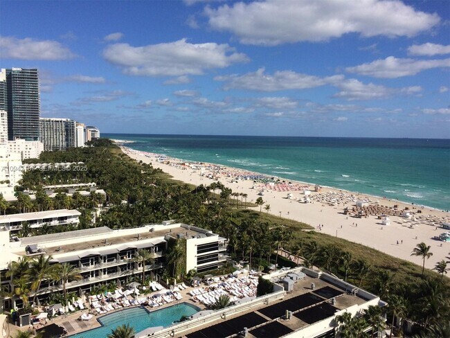 Foto del edificio - 100 Lincoln Rd