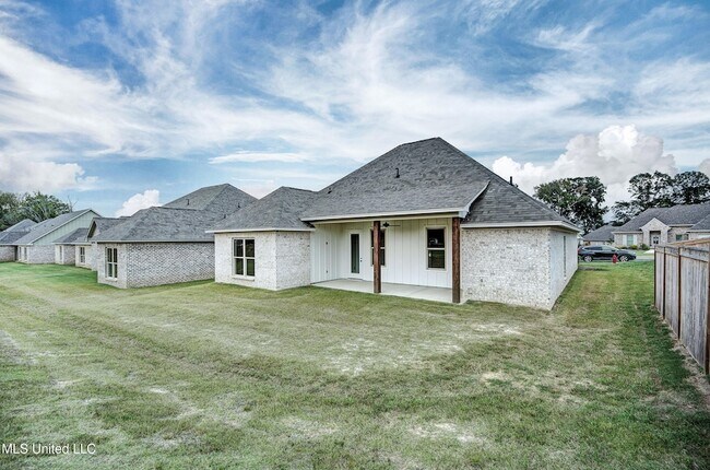 Foto del edificio - 117 Southern Oak Wy