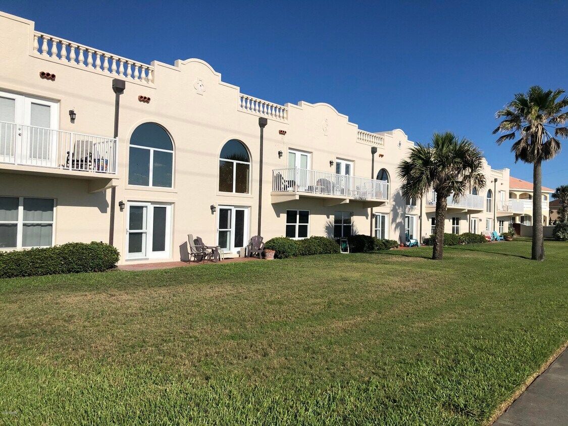 Primary Photo - 3400 Ocean Shore Blvd