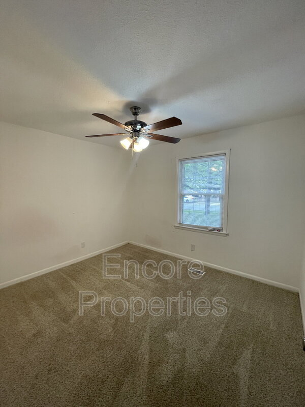 Foto del edificio - 2603 Dumbarton Rd