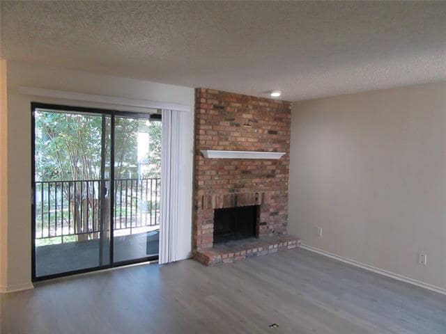 Building Photo - 15151 Berry Trail