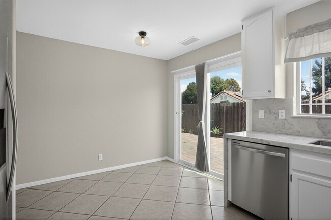 Building Photo - 2111 Rebecca Way