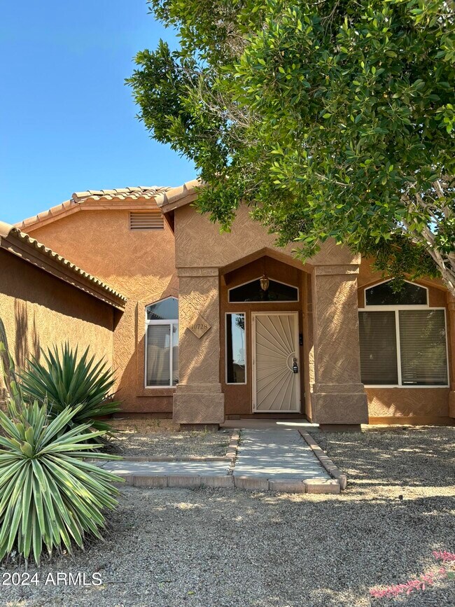 Building Photo - 10728 E El Moro Ave