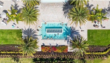 Building Photo - 19573 Hinkley Dr