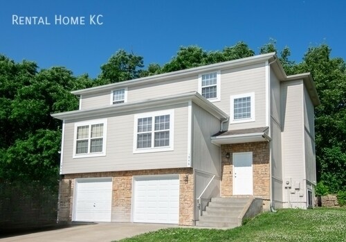 Foto principal - 1946 N 80th Ct