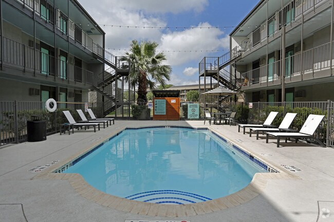 Mesh Apartments Austin Austin Show